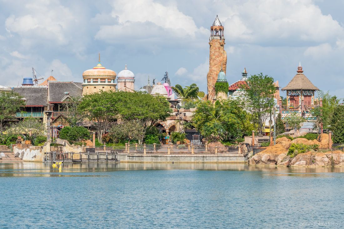 Picture of Islands of Adventure from City Walk 